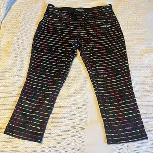 Ideology womens performance capri leggings.